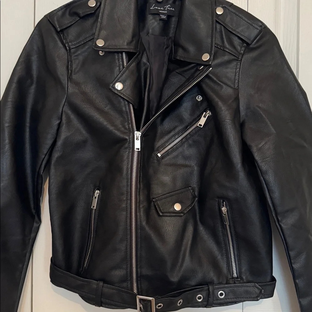 Love Tree Classic Black Faux Leather Jacket Size M - Picture 2 of 5
